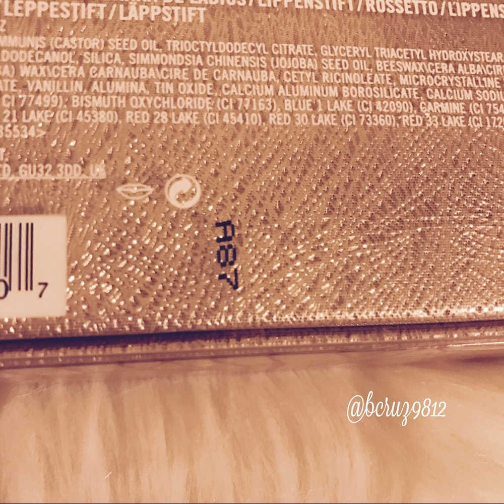 🌸Mac Snow Ball Mini Lipstick Set - Picture 8 of 8