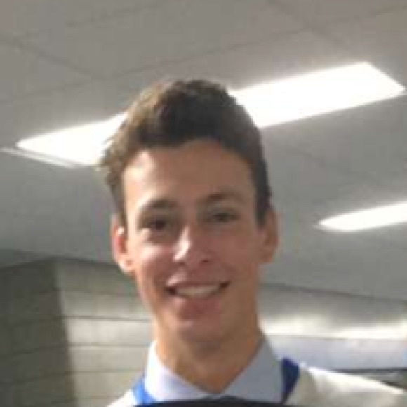 Meet your Posher, Hunter - Picture 1 of 1