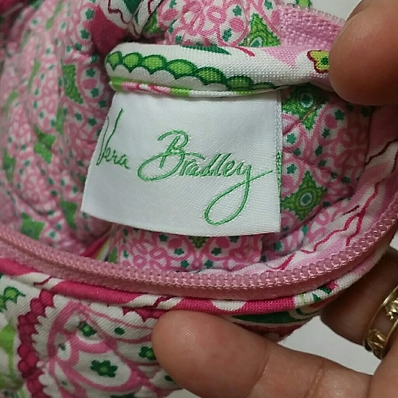 Vera Bradley Wristlet - Picture 7 of 8