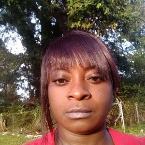 Meet your Posher, Cynthia