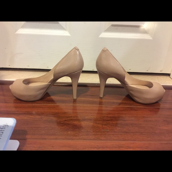 Nine West heels - Picture 4 of 6