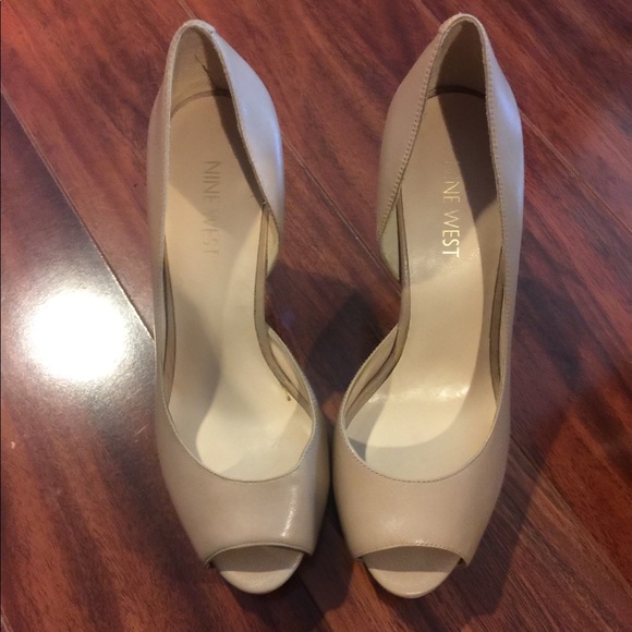 Nine West heels - Picture 6 of 6