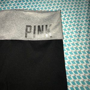 ❌TRADED❌ vs pink yoga pants