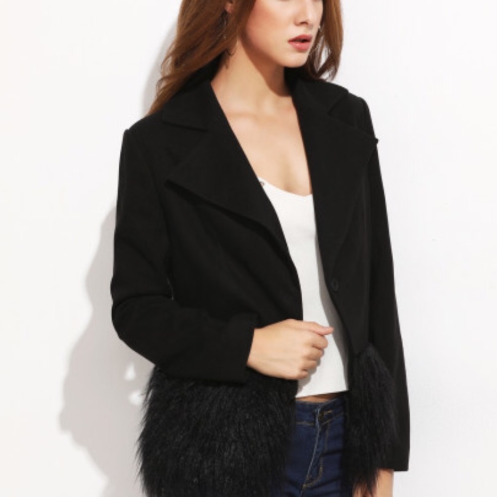 ⚡️Black blazer with faux fur⚡️