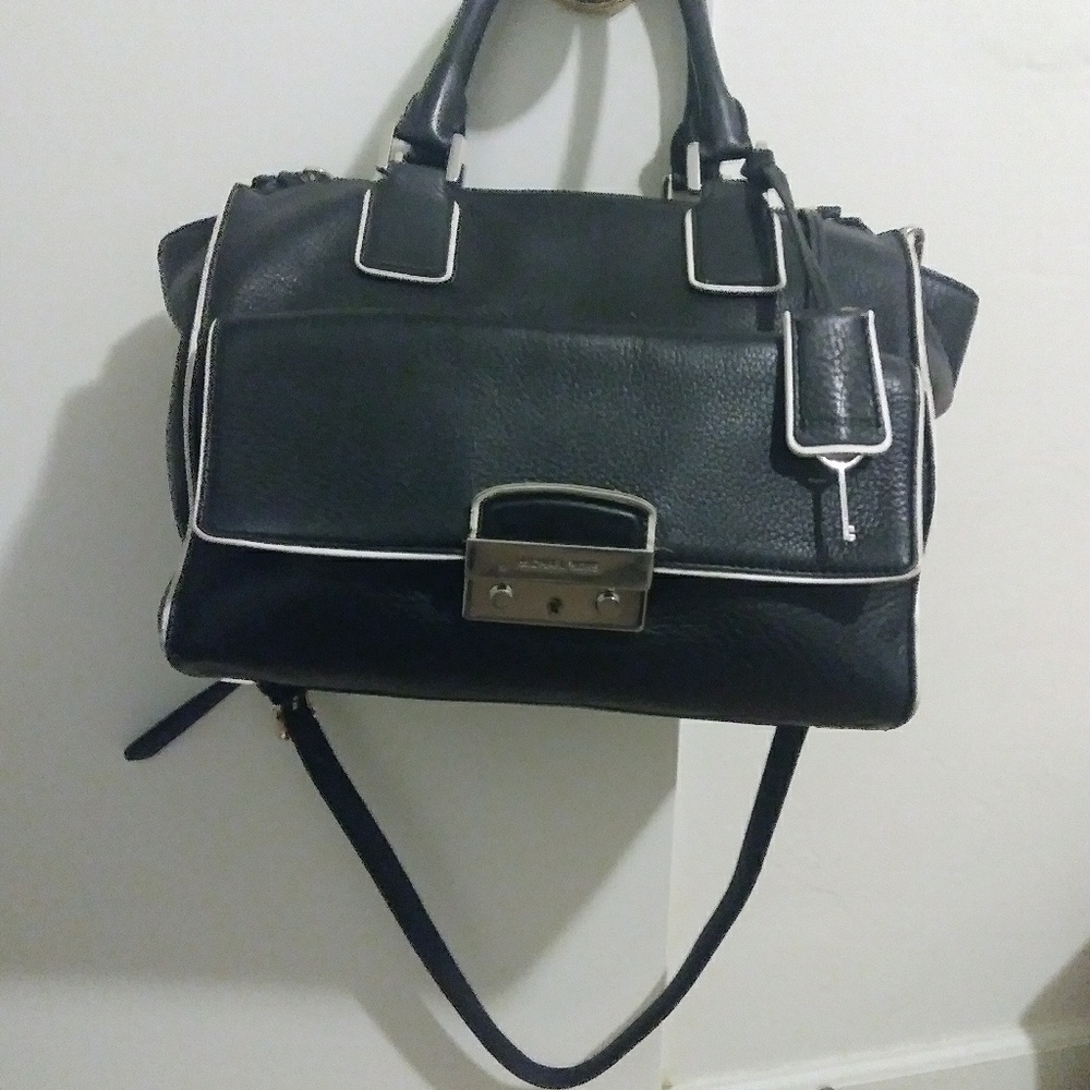Authentic Michael Kors purse