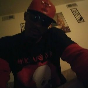 Meet your Posher, Wayne