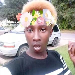 Meet your Posher, Marquis