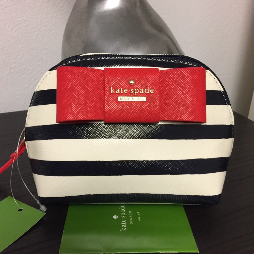 ⛔️SOLD⛔️ Kate Spade New York Cosmetic Bag - Picture 1 of 8