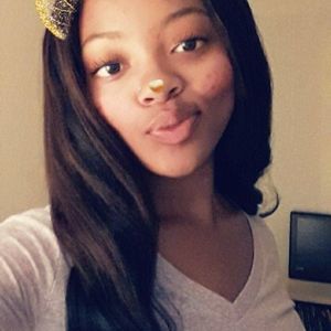 Meet your Posher, Shay