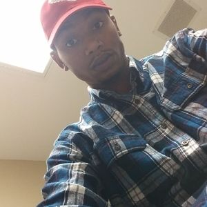 Meet your Posher, Ronell