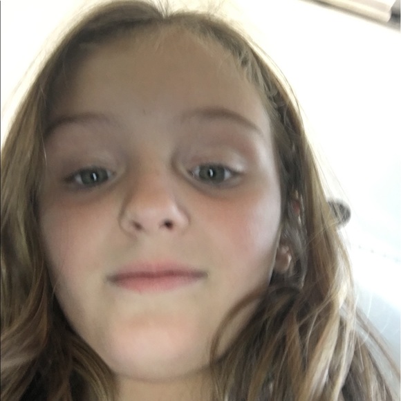 Meet your Posher, Kaylin - Picture 1 of 1