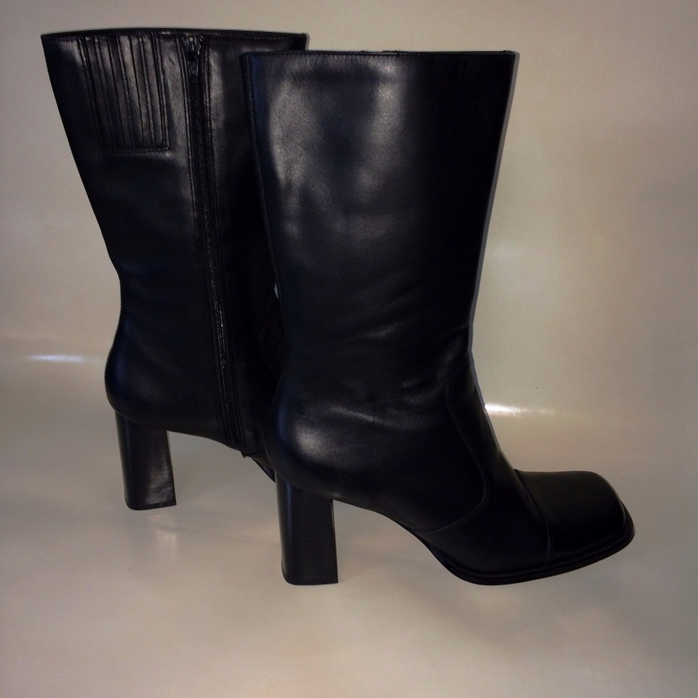 Women Black Boots  mid-calf