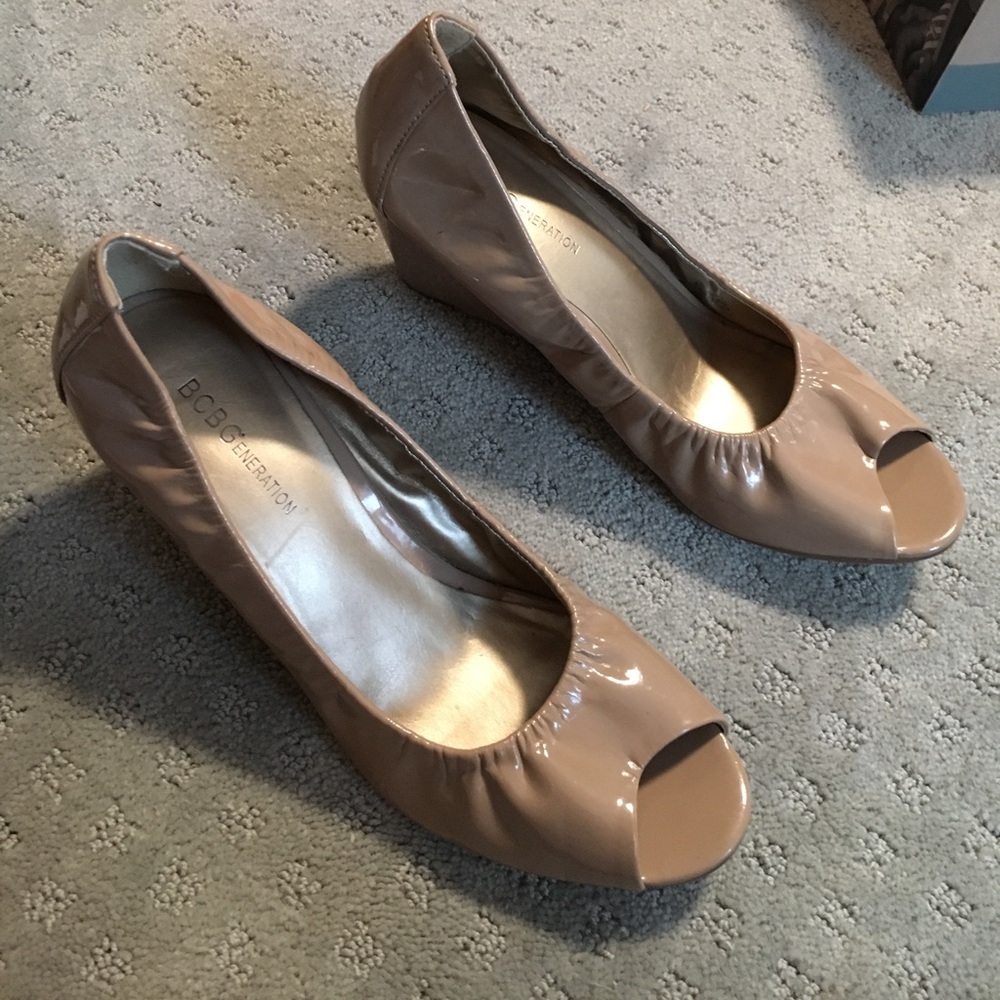 BCBG wedges size 8.5