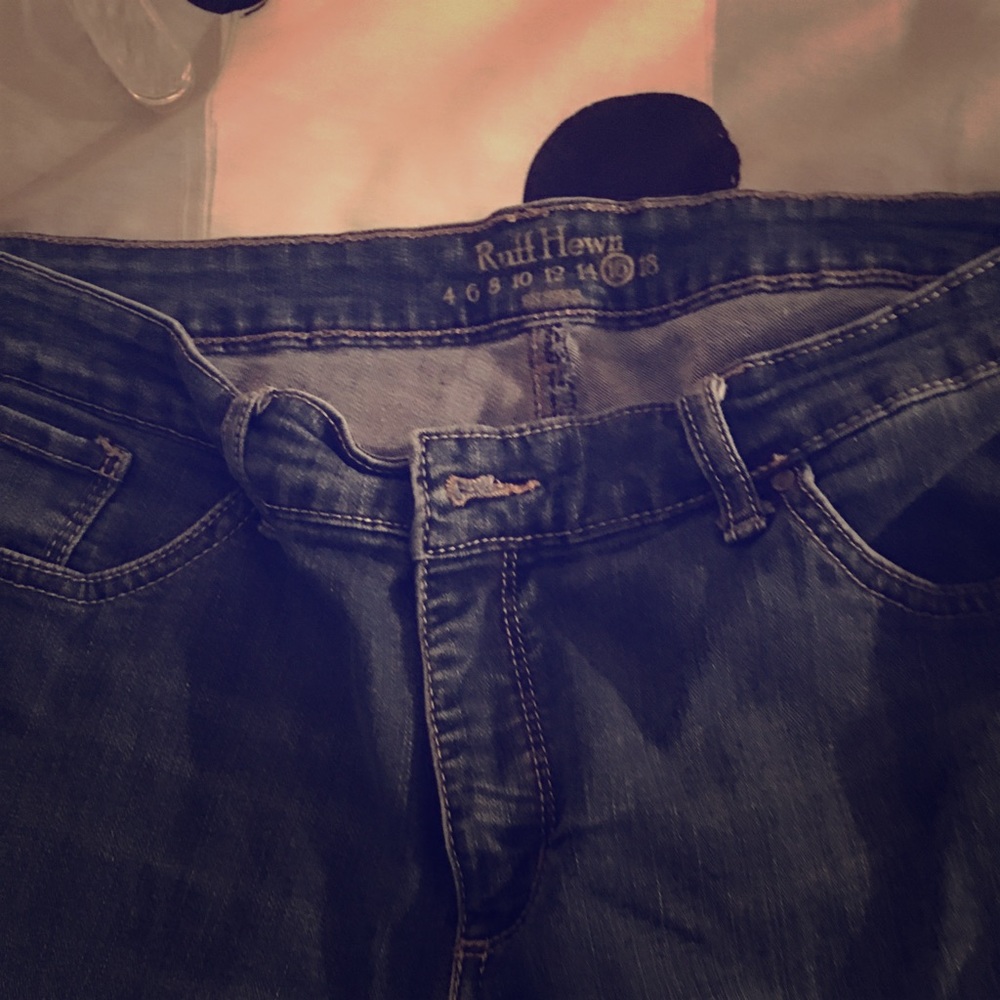 Comfy with give jeans 👖