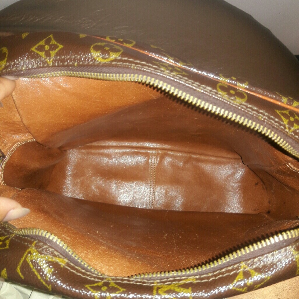 Louis vuitton SOLD! - Picture 4 of 4