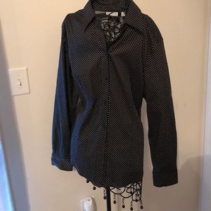 Nice black and white polka dot button down.
