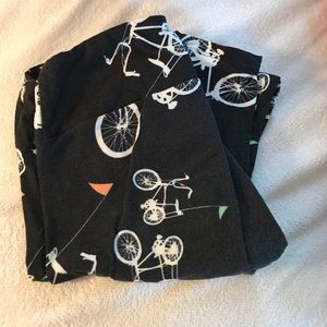 LuLaRoe One Size Leggings