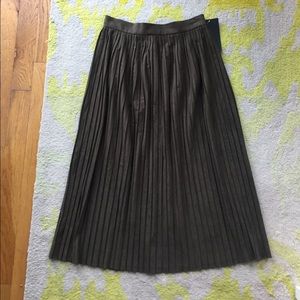 Soft Moss Green Pleated Zara Skirt