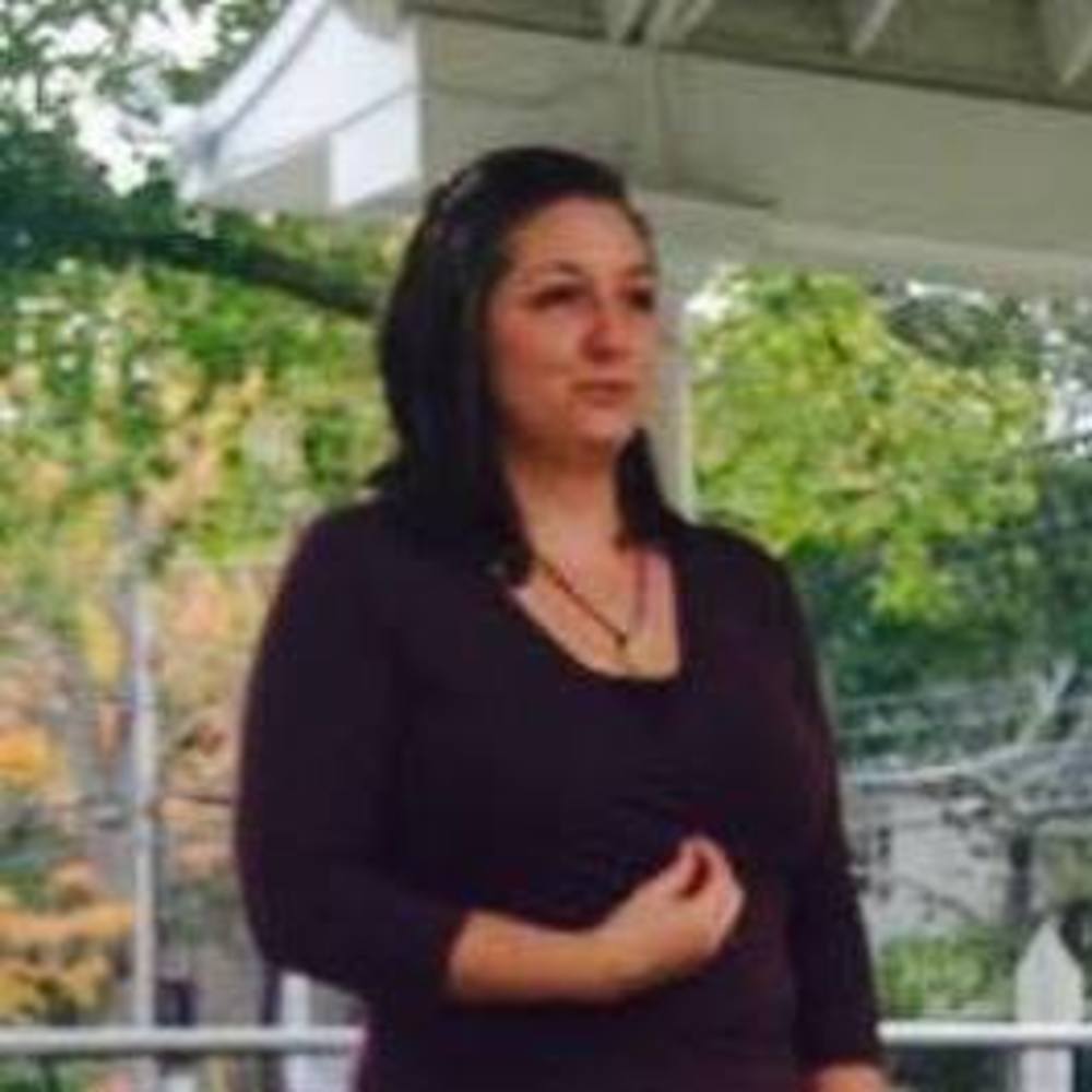 Meet your Posher, Stephanie