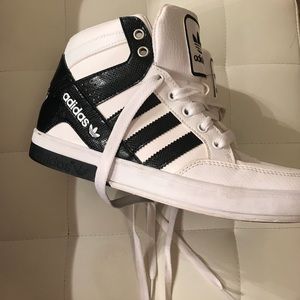 Size 4.5 White and Black High Top Adidas