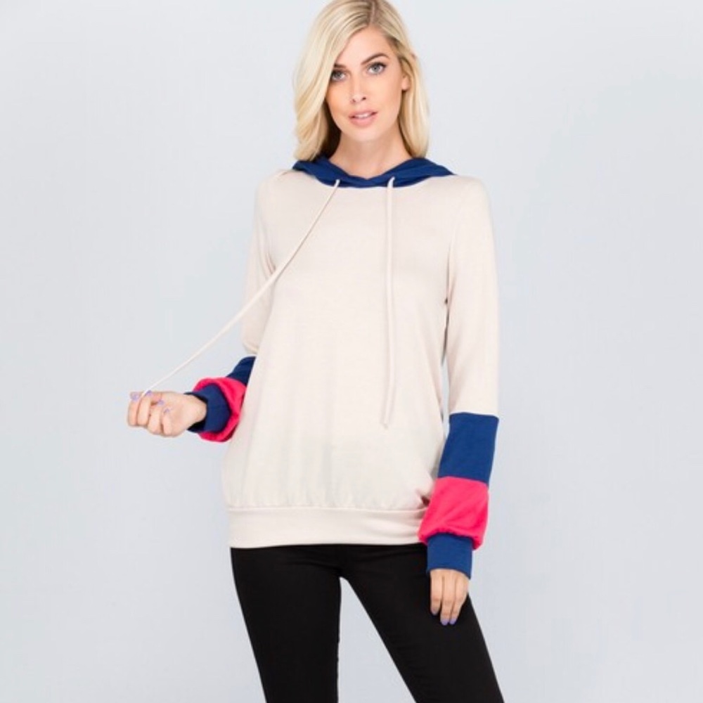 Color blocked long sleeves hoodie knit tunic