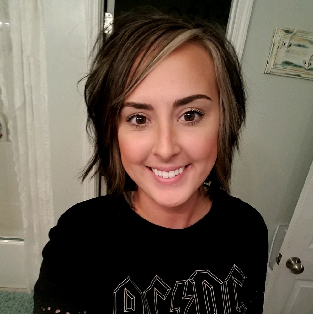 Meet your Posher, Samantha