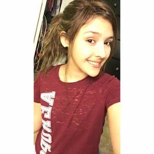 Meet your Posher, Nicole