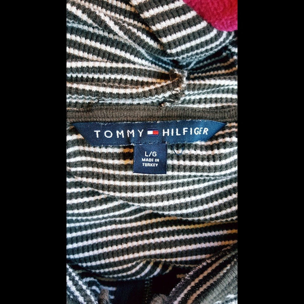 ❎Sold❎Tommy Hilfiger Hoodie Large Striped Top - Picture 2 of 7
