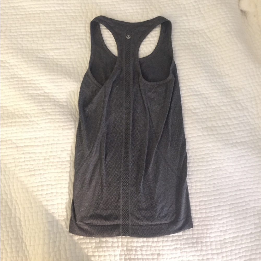 Lulu Lemon grey fitted tank