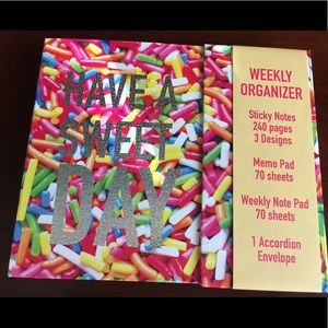🆕 Sprinkles Weekly Organizer w/ free scented pens 🆕 Sprinkles Weekly Organizer w/ free scented pens