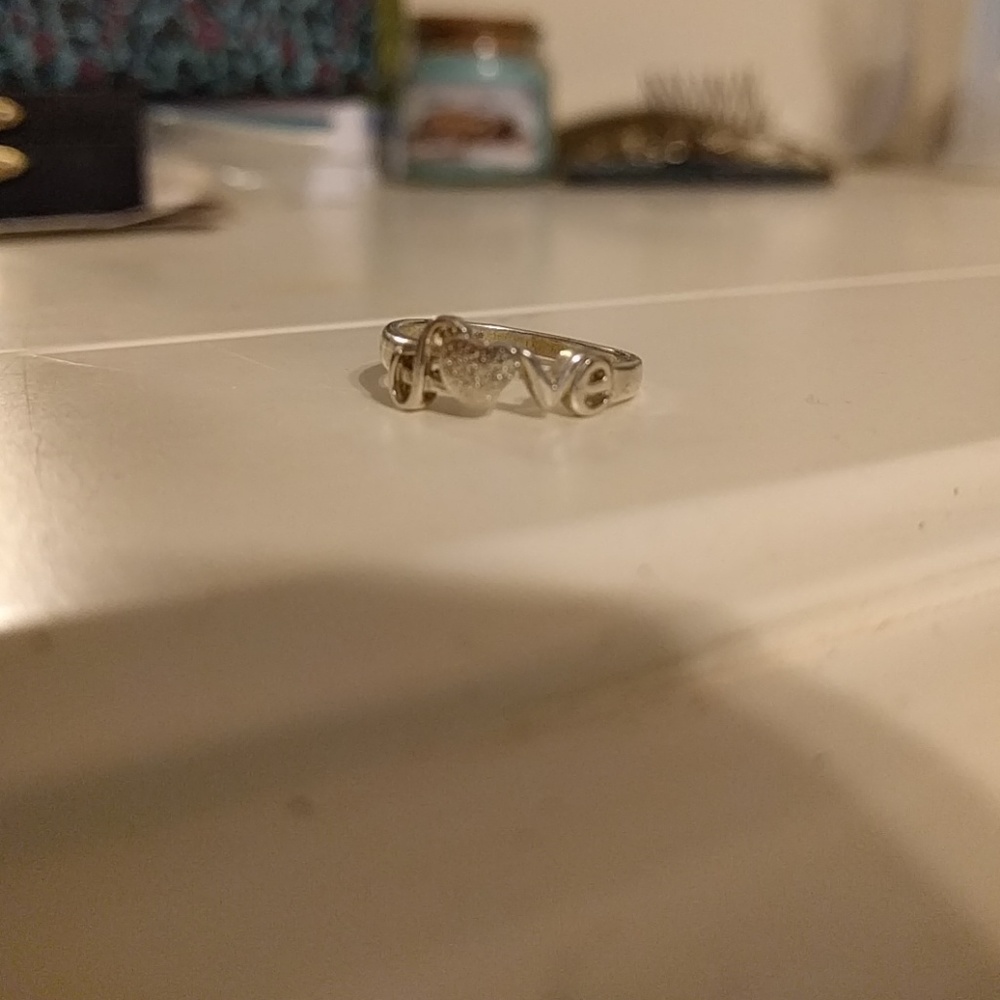 Love ring - Picture 3 of 4