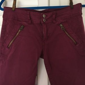 American Eagle Skinny Crop Stretch Maroon Pants