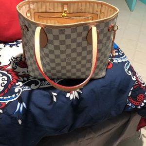 Louis Vuitton’s Purse Louis Vuitton’s Purse