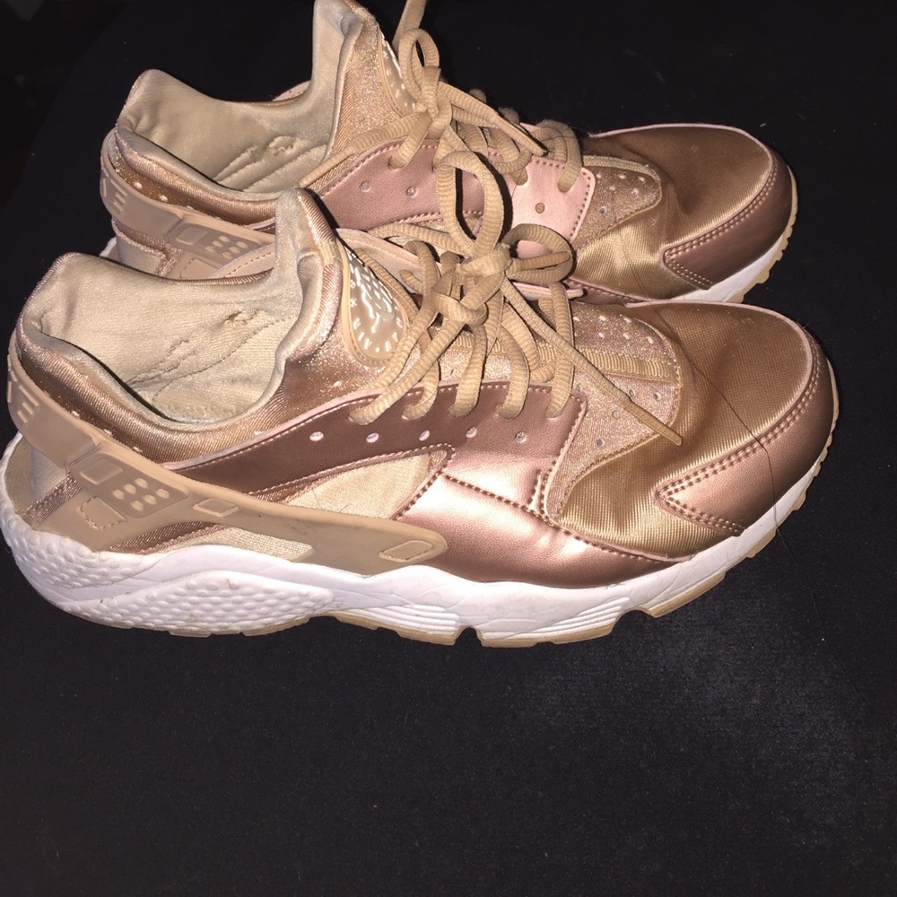 Rose Gold Huaraches