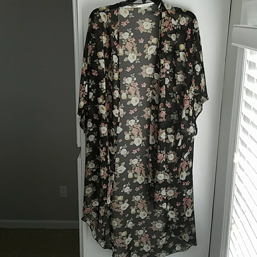 Floral kimono