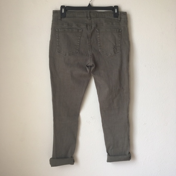 Forever 21 Olive Green Ripped Pants - Picture 2 of 8