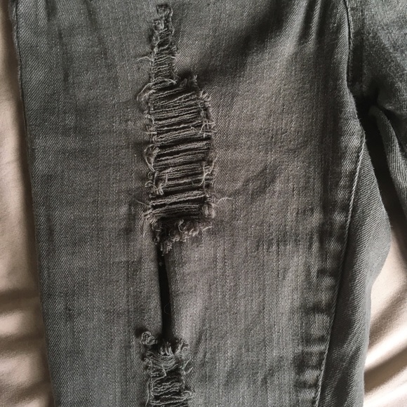 Forever 21 Olive Green Ripped Pants - Picture 4 of 8