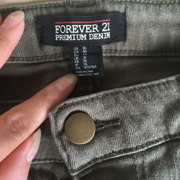 Forever 21 Olive Green Ripped Pants - Picture 6 of 8