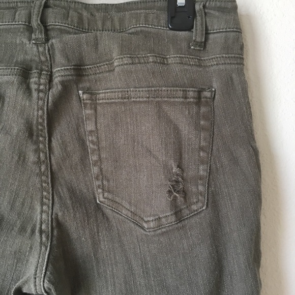 Forever 21 Olive Green Ripped Pants - Picture 8 of 8