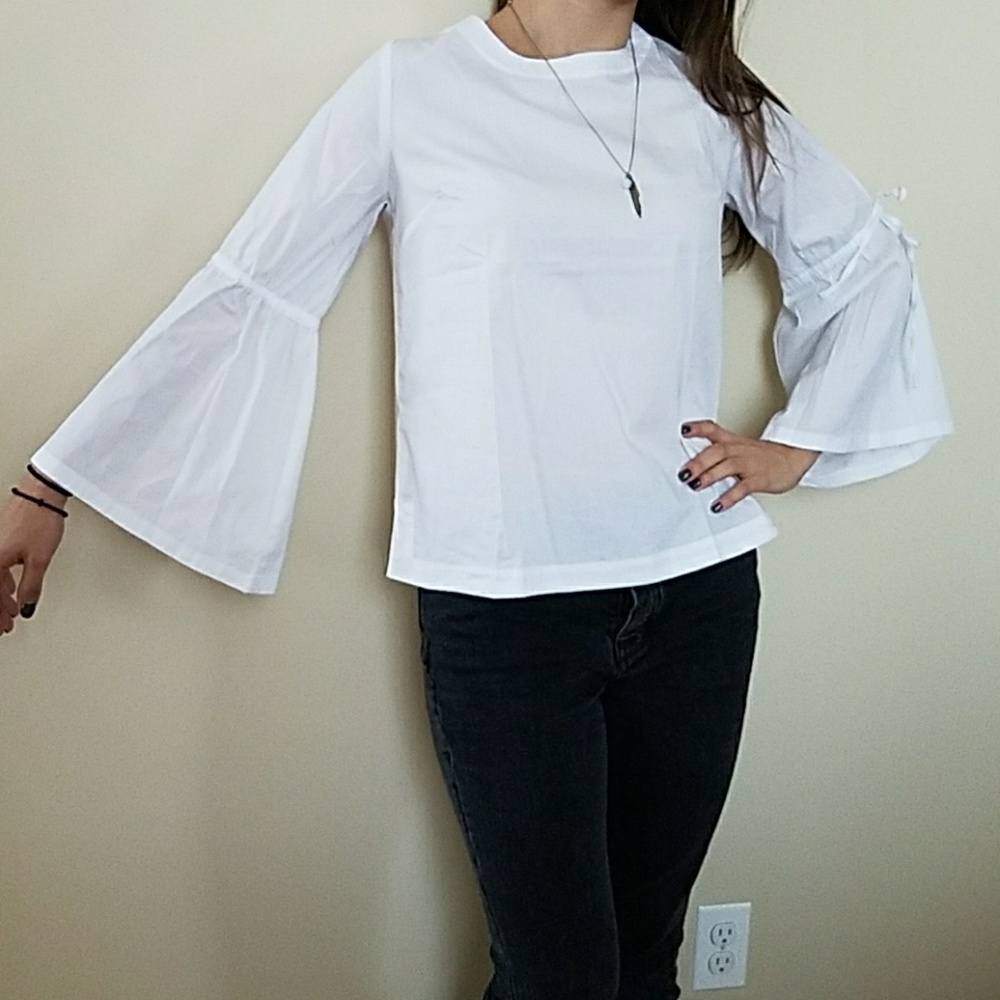 *SALE* NWT Loft boho bell sleeves top