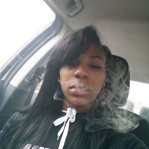 Meet your Posher, Latrece