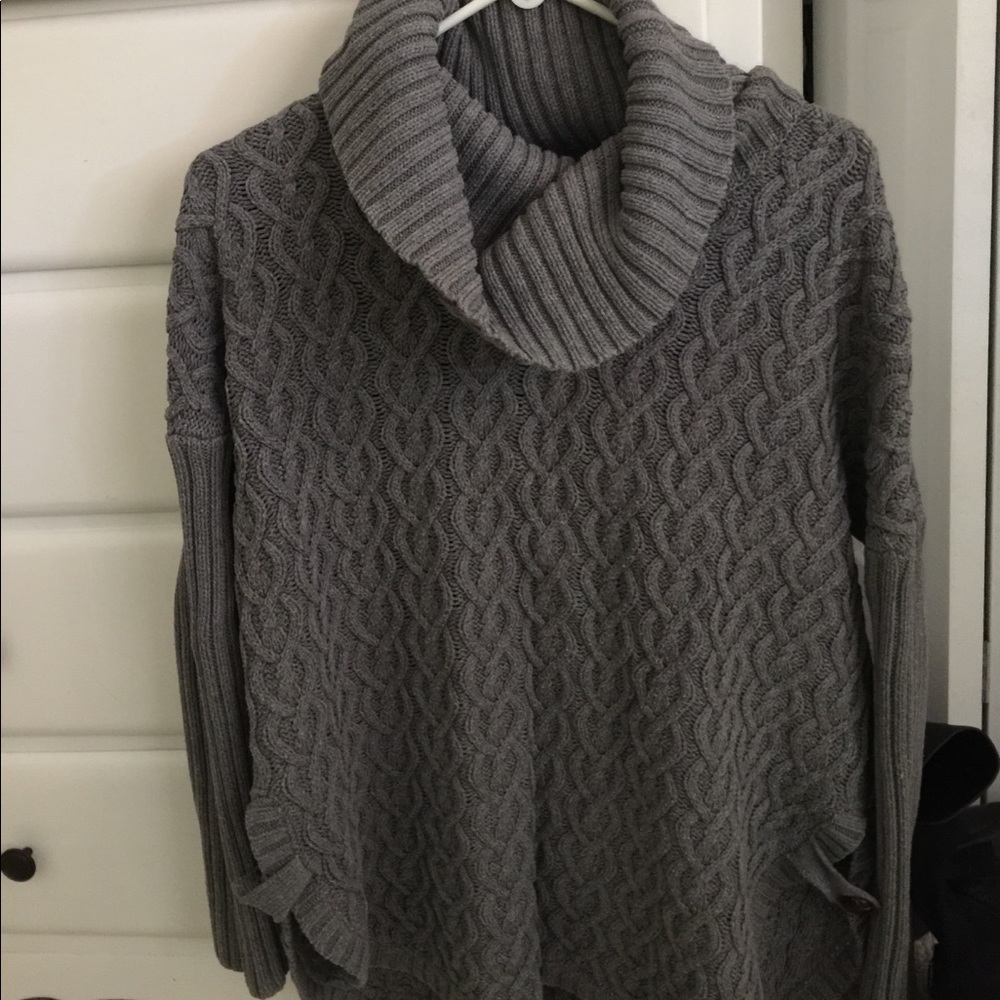 Gray tunic sweater