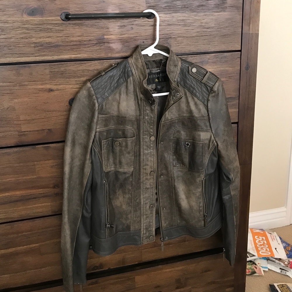 Brown/grey leather jacket