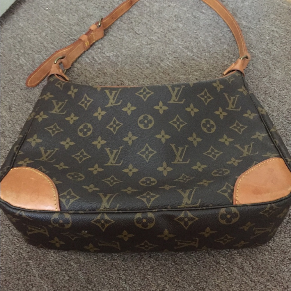 Louis Vuitton Handbag