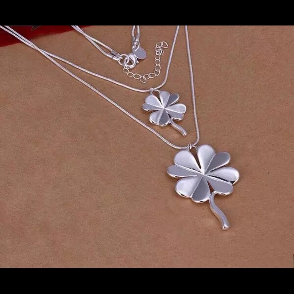 DOUBLE CLOVER SILVER PLATED NECKLACE - Picture 2 of 7