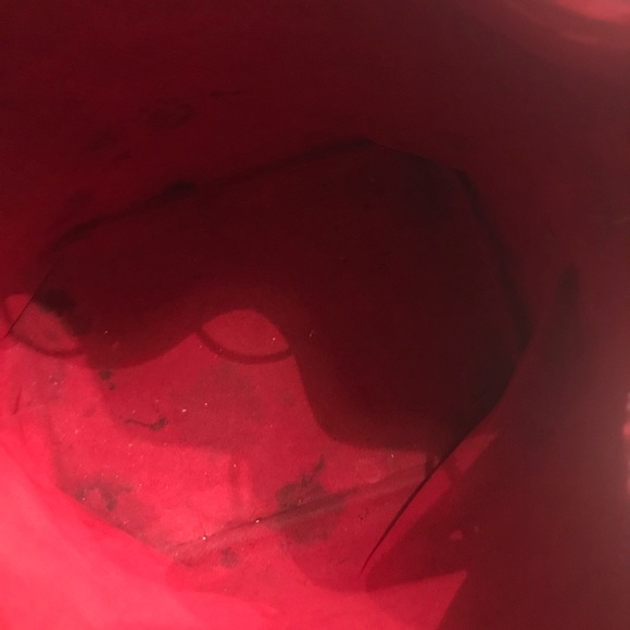 Louis Vuitton Epi Leather Drawstring - Picture 5 of 5