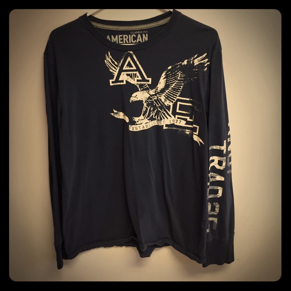 American Eagle Men's M long sleeved shirt