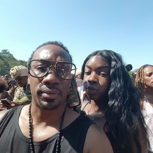 Meet your Posher, Henry