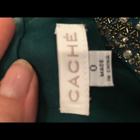 Cache dress - Picture 3 of 4