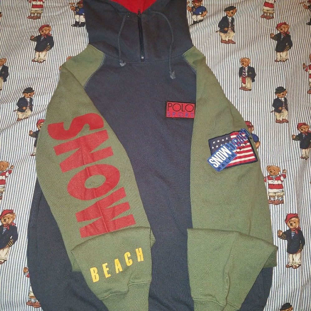 BNWT- Vintage Snow beach pullover sweater